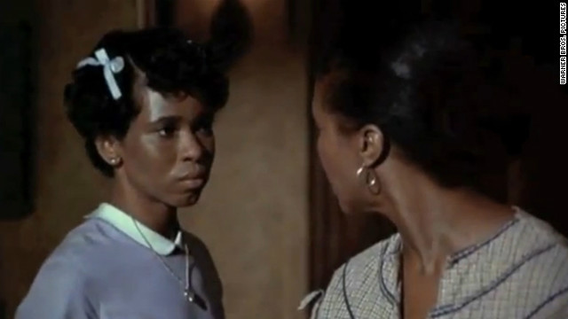 As portrayed by Dwan Smith, Delores' central quality was a fire and pride that caused her to butt heads with her mother, a housekeeper for a white family. 