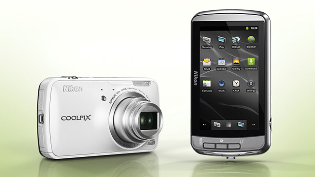 Nikon's newest point-and-shoot camera, the Coolpix S800c, is powered by the Android 2.3 operating system.