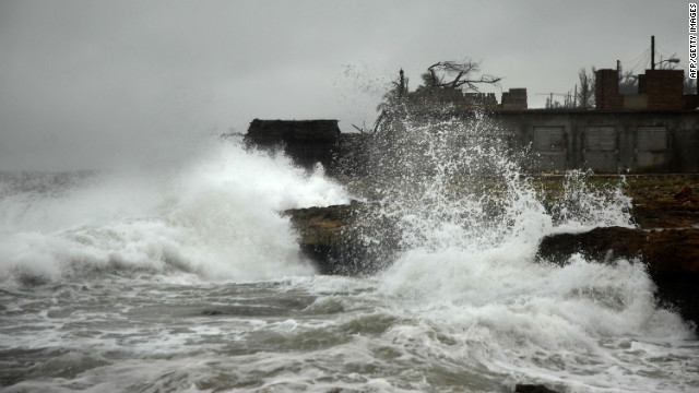 120826012542-tropical-storm-isaac-5-horizontal-gallery.jpg