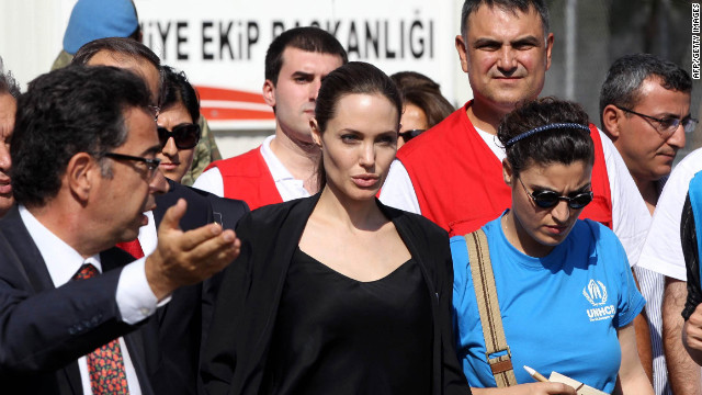 Jolie arrives on Thursday at a refugee camp in the southeastern Turkish city of Kilis to meet Syrian refugees. Jolie visited the Oncupinar camp, Turkey's largest, where some 12,000 people are staying.