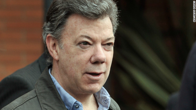 Ley sobre tierras le quita banderas a las FARC, dice Juan Manuel Santos