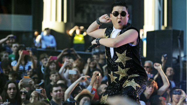 'Gangnam Style' le quita a Justin Bieber la corona de YouTube