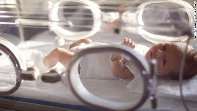 Crean una cinta adhesiva para bebés inspirada en telarañas