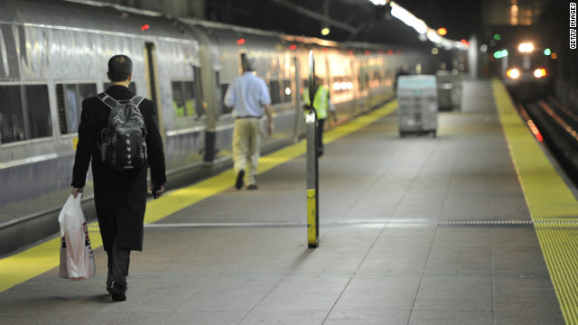 Limited subway service resuming in New York Thursday