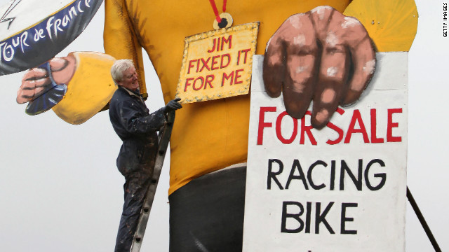 The decision to decorate the effigy with a medal saying "Jim Fixed It For Me" has attracted criticism. The medal is a reference to deceased British broadcaster Jimmy Savile, who is now the subject of hundreds of allegations of child abuse.