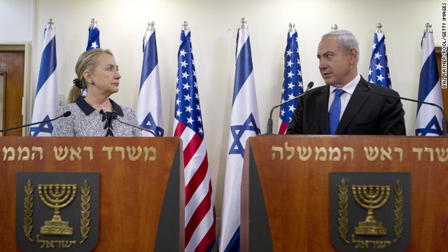 Israeli Prime Minister Benjamin Netanyahu and U.S. Secretary of State Hillary Clinton met to deliver joint statements in Jerusalem, Tuesday.
