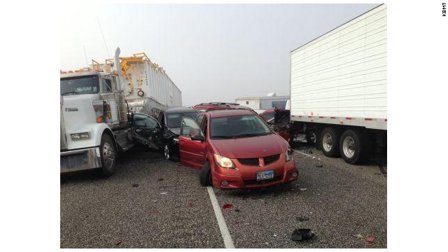100 vehículos, involucrados en un accidente múltiple en Texas