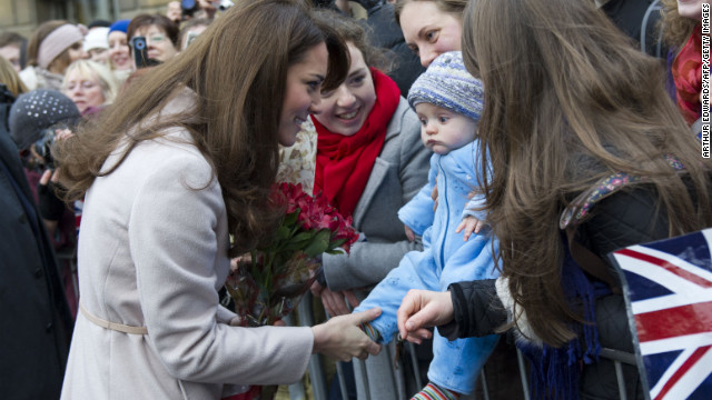 Photos: Kate's love for kids