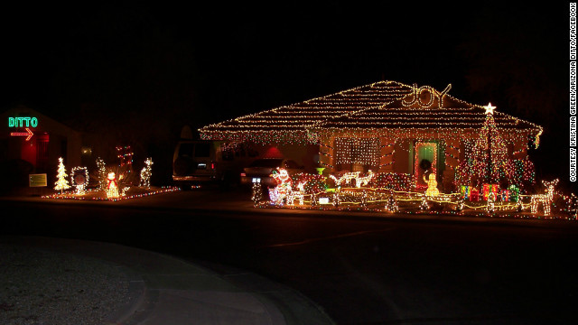 Woman's brilliant response to neighbor's elaborate Christmas display