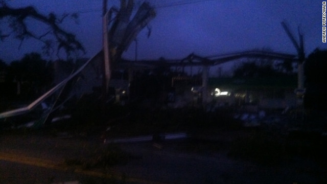 Storm damage reported in Mobile, Alabama