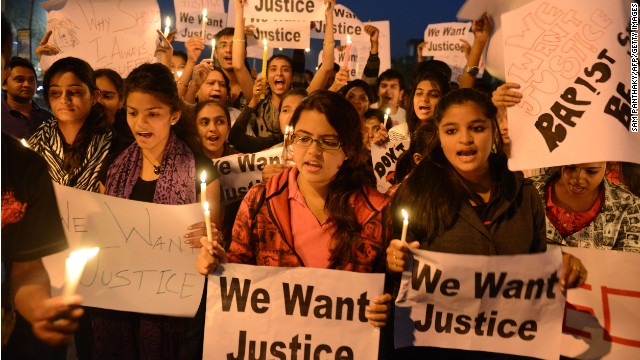 Dos niñas son violadas y colgadas en India