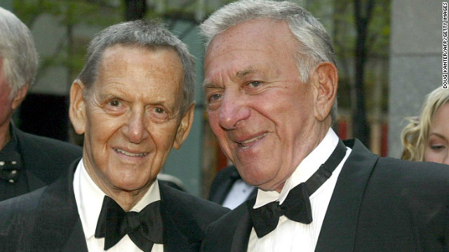 Tony Randall and Klugman arrive at the "NBC 75th Anniversary Special" at Rockefeller Center in New York on May 5, 2002.