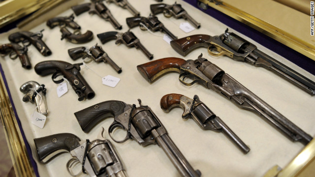 Poll: Virginia voters favor armed guards in schools