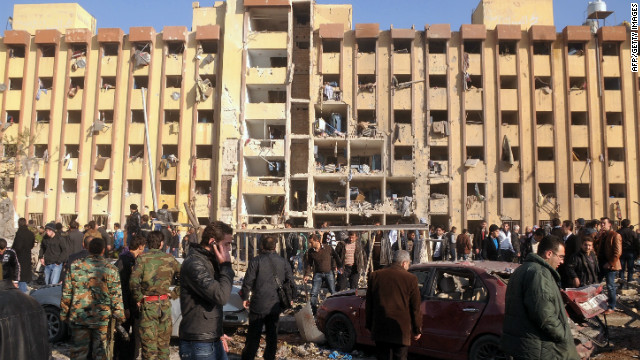 El bombardeo a una universidad de Siria causa más de 50 muertos