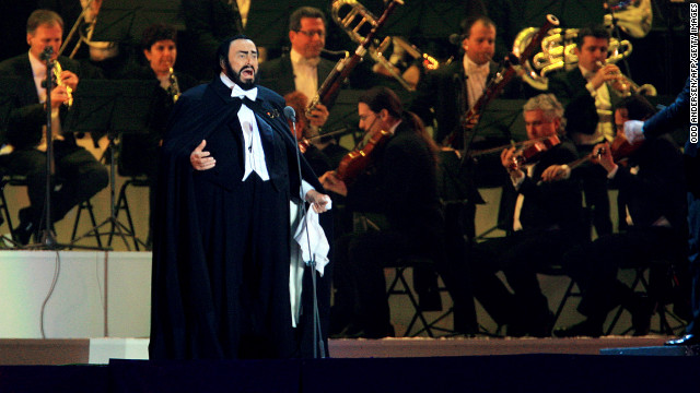 Luciano Pavarotti lip-synched his performance at the opening ceremony of the 2006 Winter Games in Turin, Italy, conductor <a href='http://www.cbc.ca/news/arts/music/story/2008/04/07/pavarotti-olympics-lipsync.html' >Leone Magiera wrote in his book</a> in 2008. Low temperatures reportedly made it dangerous for him to perform live. Pavarotti died of cancer in September 2007.