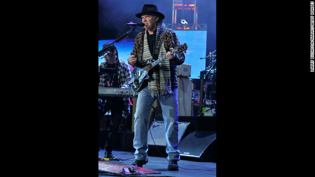 Neil Young performs "Born in the USA."