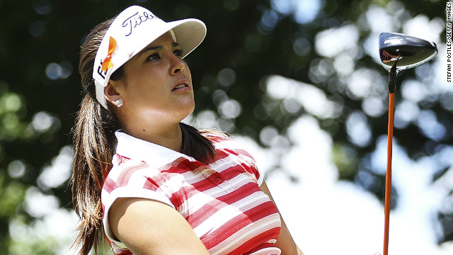 Colombian Mariajo Uribe snatched the lead from Kiwi Lydia Ko at the Women's Australian Open