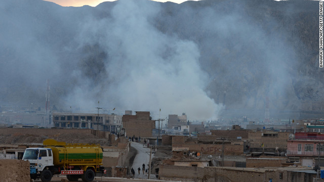 Pakistani police: Suicide bomber behind blast that killed 83