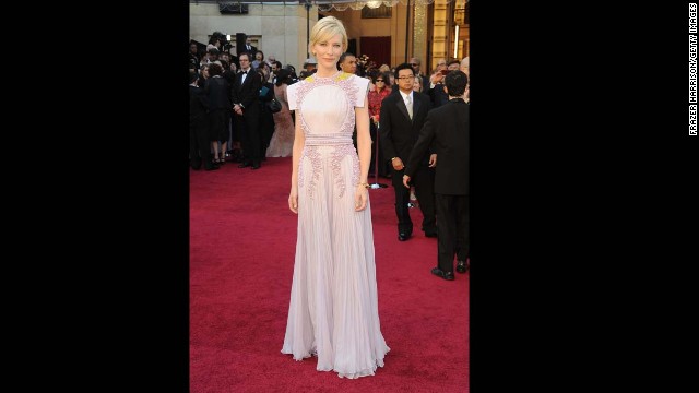 The pleated skirt of Cate Blanchett's pale purple 2011 Oscars dress was beautifully delicate, but we hated the bodice. Something about the beading of the gown's top half reminded of us of the kind of outbreak you'd see in a sci-fi movie, and it still makes our skin crawl.