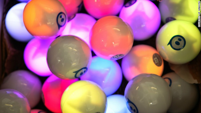 Spheron's robotic balls, which can be controlled by Bluetooth-enabled mobile devices, were a hit at the Mobile World Congress