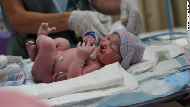 The baby was born on June 25. She weighed 6.9 pounds. "Infant appears to be moving all extremities and crying appropriately," her medical record stated. 