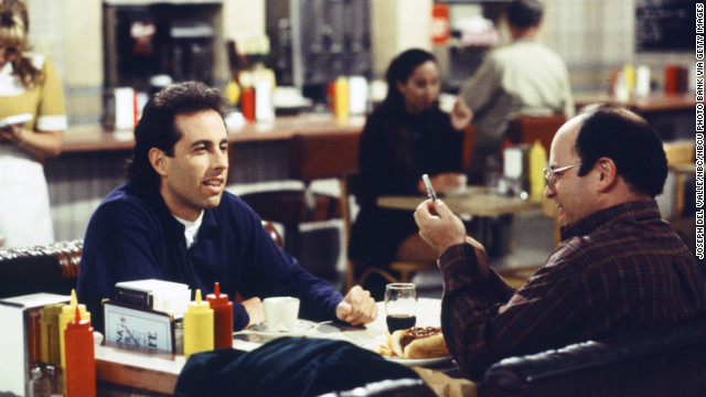 Jerry Seinfeld y Jason Alexander fueron vistos en el restaurante de 'Seinfeld'
