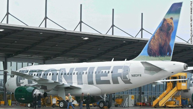 Frontier Airlines nixes free beverages for lower fares