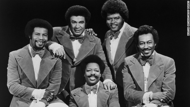 Bobbie Smith, who as a member of the Spinners sang lead on such hits as "I'll Be Around" and "Could It Be I'm Falling in Love," died on March 16 at age 76. Pictured clockwise from left, Spinners band member Pervis Jackson, Billy Henderson, Jonathan Edwards, Bobbie Smith and Henry Fambrough, 1977.