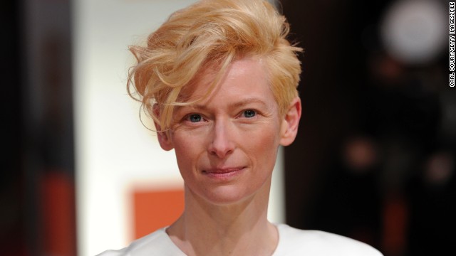 Tilda Swinton leads dance-along at Ebertfest 2013