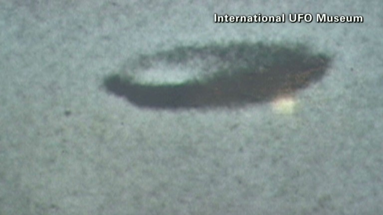 FBI Vault Reveals UFO Memo - CNN.com Video