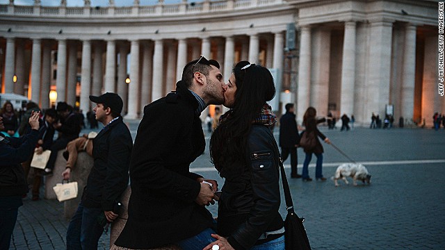 Australia-based Pitch &amp; Woo helps guys create unforgettable proposals for their girlfriends. We asked founder Jonathan Krywicki to help us create a list of top proposal destinations. Rome's Trevi Fountain is well known for romance, but the Eternal City is full of sweetheart spots, he says. 