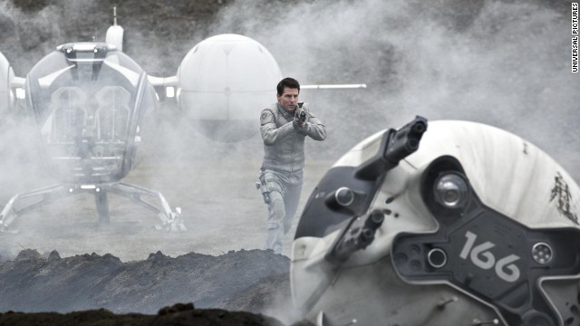 "Oblivion", una película demasiado ambiciosa que se queda corta