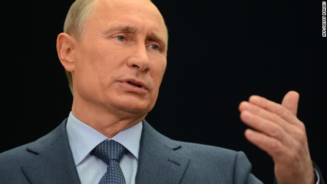 Putin acusa a EE.UU. de atrapar a Snowden en Rusia