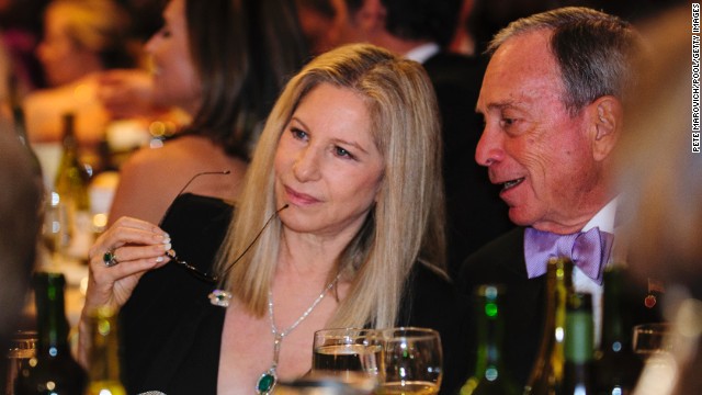 Barabara Streisand and New York Mayor Michael Bloomberg chat during the dinner.