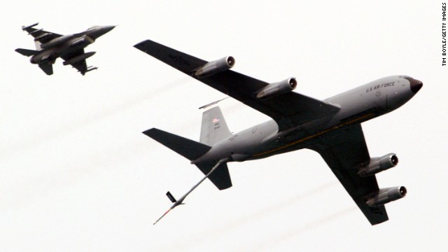 Un avión militar de EE.UU. se estrella en Kirguistán