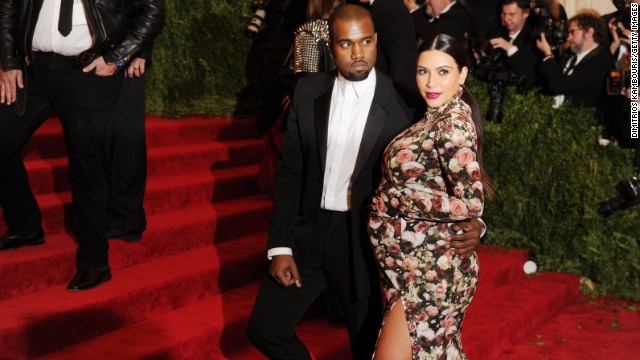 Kim Kardashian da a luz a una niña y la noticia le da la vuelta al mundo