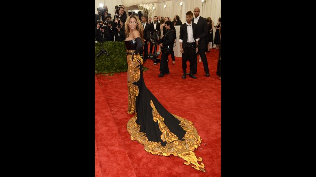 In early May, Beyoncé was the subject of pregnancy rumors as observers noted that her dress to the Metropolitan Museum of Art's Costume Institute Gala conveniently covered her midsection. The speculation grew stronger after she had to cancel a concert due to exhaustion and dehydration. She denied that she was pregnant.