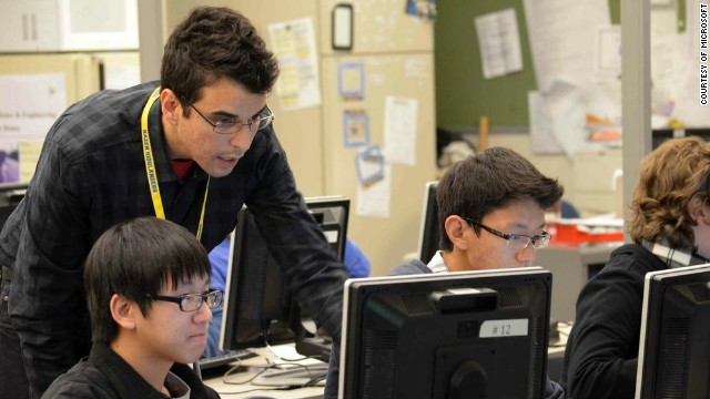 Robert El-Soudani teaches an advanced computer-science TEALS course at Hazen High School in Renton, Washington.