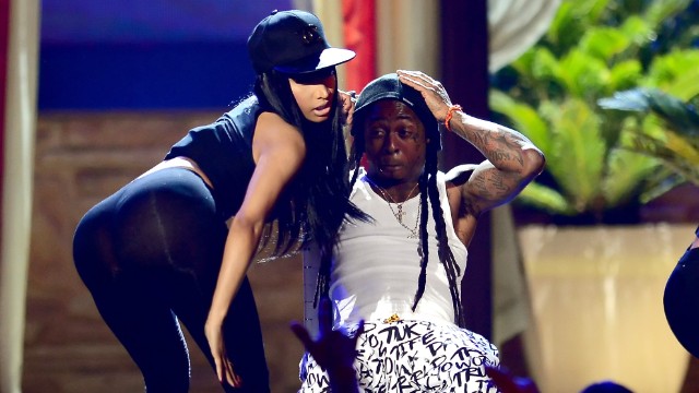 Nicki Minaj and Lil Wayne perform.