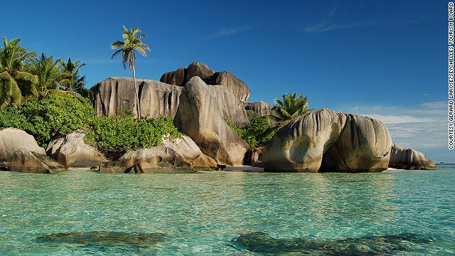 4. Anse Source d'Argent, La Digue, Seychelles