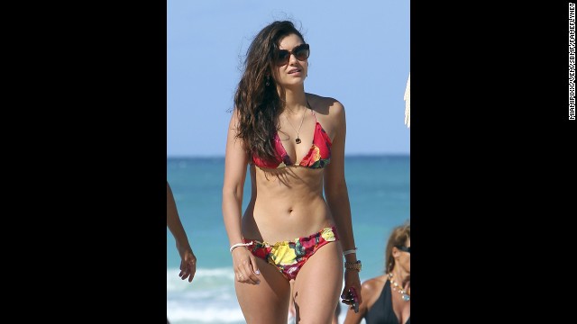 Actresses Nina Dobrev hanging out with friends (including actress Julianne Hough) on the beach in Miami in April.