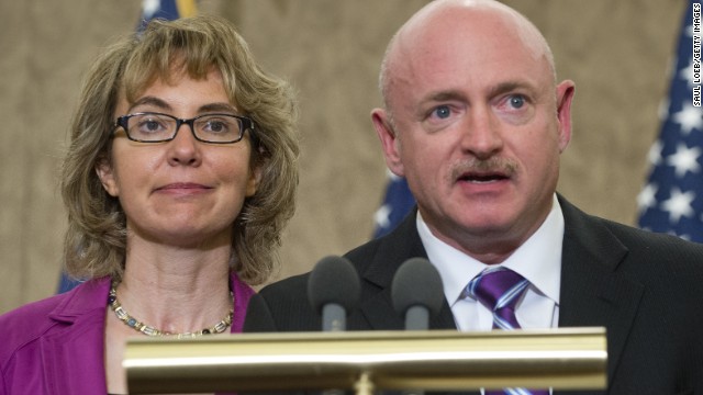 Giffords, Kelly group launches veterans initiative for gun control