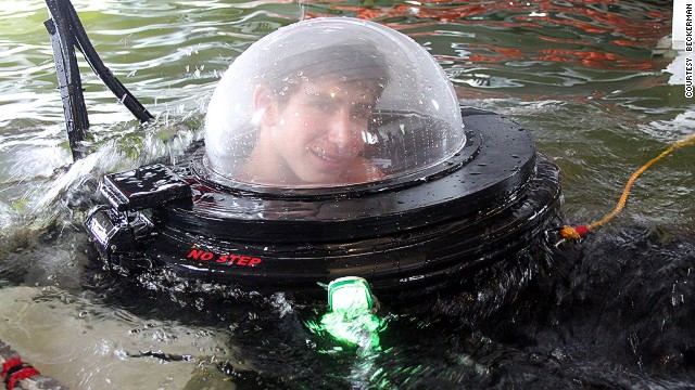 Un estudiante de secundaria construye un submarino con sólo 2.000 dólares