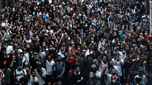 A large group of demonstrators gather to protest the demolition of Gezi Park in Taksim Square on May 31.