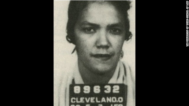 Mapp v. Ohio (1961): The Supreme Court overturned the conviction of Dollree Mapp because the evidence collected against her was obtained during an illegal search. The ruling re-evaluated the Fourth Amendment, which protects citizens against unreasonable searches and seizures.