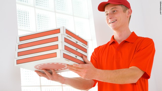 what is the hourly rate for a pizza delivery driver