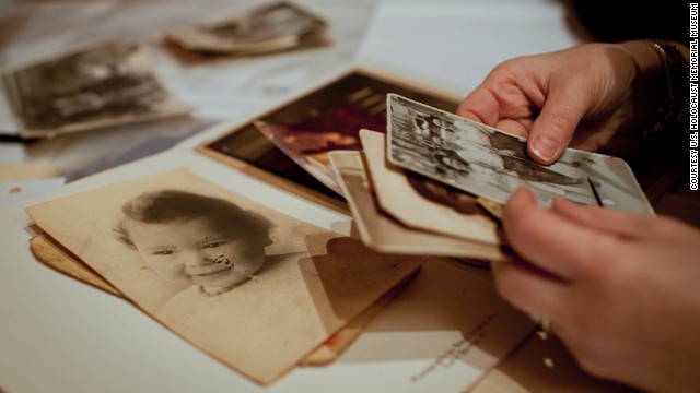 Famliy photos were also donated to the museum throughout the tour.