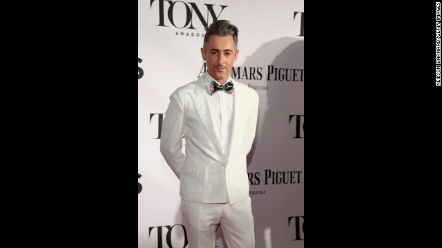 Alan Cumming arrives at the Tony Awards.