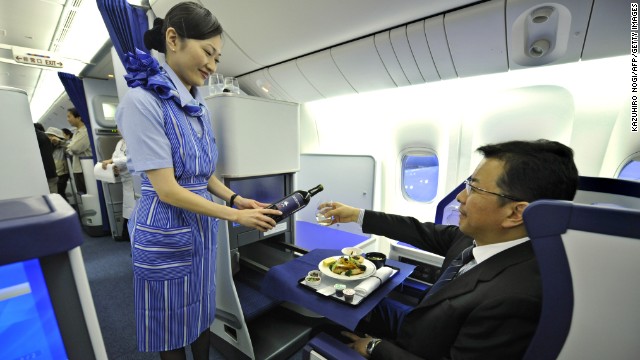 Japan's ANA won a new award for cabin cleanliness, as well as receiving a five-star airline rating.