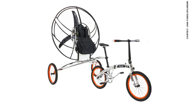 The Paravelo looks like a conventional bike connected to a two-wheeled trailer. Both the airframe and bike are made from aircraft grade aluminum.